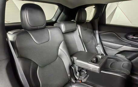 Jeep Cherokee, 2018 год, 2 149 000 рублей, 17 фотография