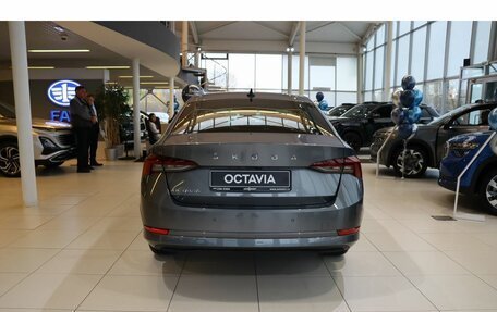 Skoda Octavia IV, 2025 год, 4 250 000 рублей, 4 фотография