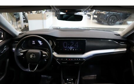 Skoda Octavia IV, 2025 год, 4 250 000 рублей, 10 фотография