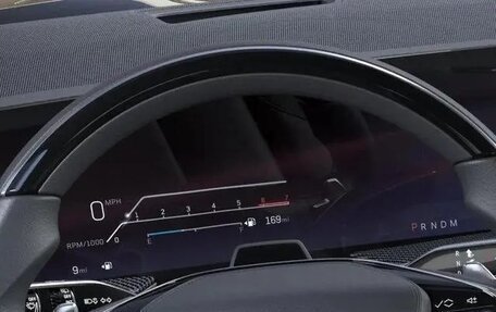 Cadillac Escalade V, 2025 год, 24 000 000 рублей, 17 фотография