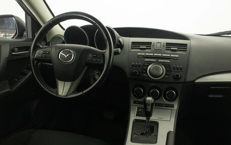 Mazda 3, 2011 год, 889 000 рублей, 11 фотография