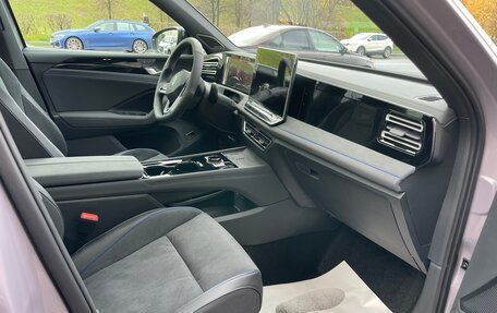 Volkswagen Tiguan, 2025 год, 5 290 000 рублей, 9 фотография