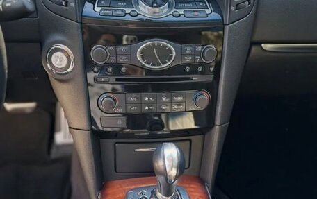 Infiniti QX70, 2015 год, 2 750 000 рублей, 5 фотография