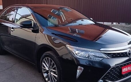 Toyota Camry, 2017 год, 1 990 000 рублей, 1 фотография