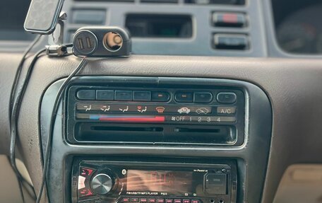 Honda Odyssey IV, 1998 год, 379 999 рублей, 19 фотография