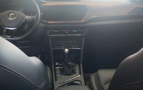 Volkswagen Tharu, 2021 год, 1 700 000 рублей, 11 фотография