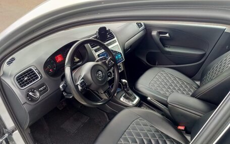 Volkswagen Polo VI (EU Market), 2013 год, 1 100 000 рублей, 9 фотография