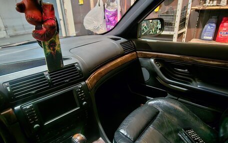 BMW 7 серия, 1999 год, 1 150 000 рублей, 35 фотография