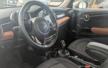 MINI Hatch, 2021 год, 2 200 000 рублей, 6 фотография