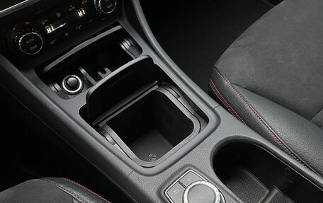 Mercedes-Benz GLA, 2015 год, 1 790 000 рублей, 26 фотография