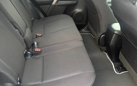 Toyota RAV4, 2019 год, 2 850 000 рублей, 4 фотография