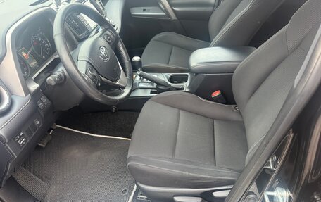 Toyota RAV4, 2019 год, 2 850 000 рублей, 6 фотография