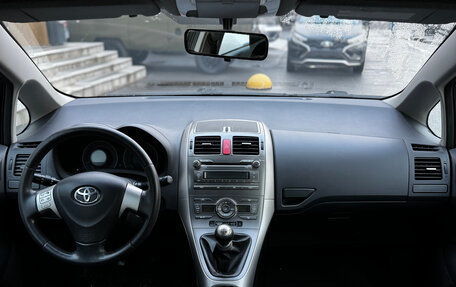 Toyota Auris II, 2008 год, 749 000 рублей, 11 фотография