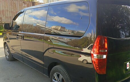 Hyundai Grand Starex Grand Starex I рестайлинг 2, 2008 год, 1 100 000 рублей, 2 фотография