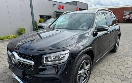 Mercedes-Benz GLB, 2021 год, 3 100 000 рублей, 3 фотография