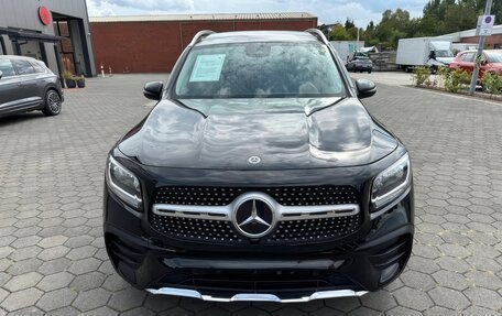 Mercedes-Benz GLB, 2021 год, 3 100 000 рублей, 2 фотография