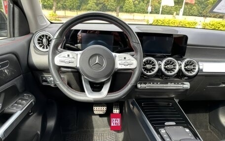 Mercedes-Benz GLB, 2021 год, 3 100 000 рублей, 9 фотография