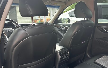 Infiniti Q50 I рестайлинг, 2018 год, 2 639 000 рублей, 8 фотография