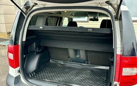 Skoda Yeti I рестайлинг, 2012 год, 849 999 рублей, 17 фотография