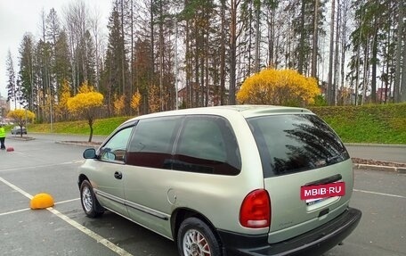 Plymouth Voyager III, 2000 год, 430 000 рублей, 5 фотография