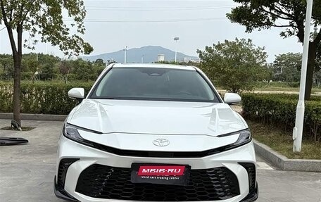 Toyota Camry, 2025 год, 3 250 190 рублей, 3 фотография