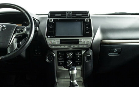 Toyota Land Cruiser Prado 150 рестайлинг 2, 2018 год, 5 489 898 рублей, 14 фотография