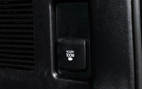 Toyota Land Cruiser Prado 150 рестайлинг 2, 2018 год, 5 489 898 рублей, 35 фотография