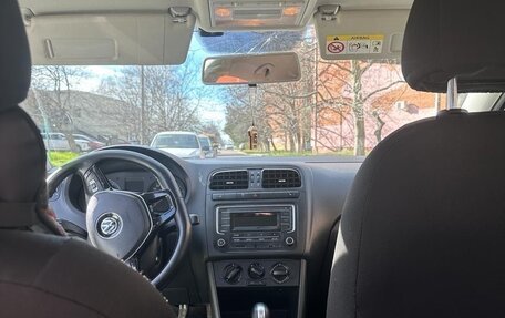 Volkswagen Polo VI (EU Market), 2018 год, 720 000 рублей, 3 фотография