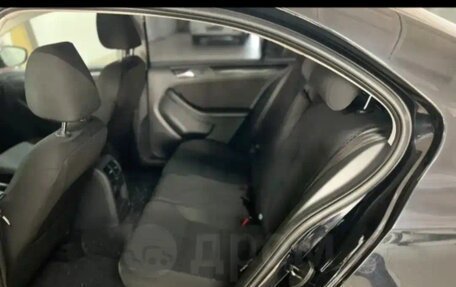 Volkswagen Jetta VI, 2012 год, 1 000 000 рублей, 6 фотография