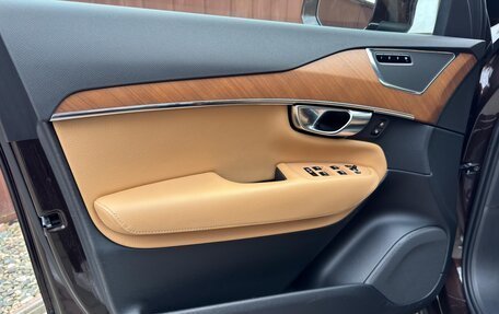 Volvo XC90 II рестайлинг, 2017 год, 3 800 000 рублей, 14 фотография