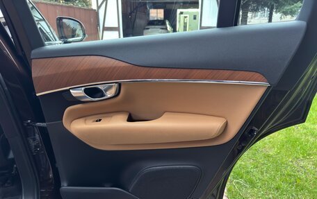 Volvo XC90 II рестайлинг, 2017 год, 3 800 000 рублей, 25 фотография