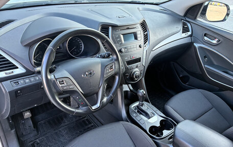 Hyundai Santa Fe III рестайлинг, 2016 год, 2 030 000 рублей, 11 фотография