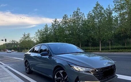 Hyundai Elantra, 2022 год, 1 680 000 рублей, 3 фотография