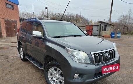 Toyota Land Cruiser Prado 150 рестайлинг 2, 2013 год, 2 850 000 рублей, 6 фотография