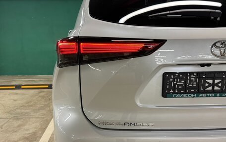 Toyota Highlander, 2025 год, 6 100 000 рублей, 10 фотография