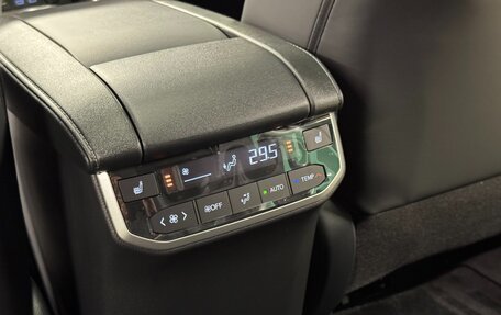 Toyota Highlander, 2025 год, 6 100 000 рублей, 20 фотография