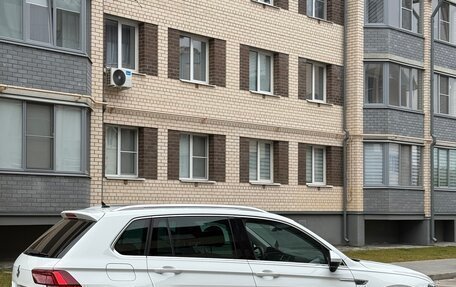 Volkswagen Tiguan II, 2017 год, 2 350 000 рублей, 11 фотография