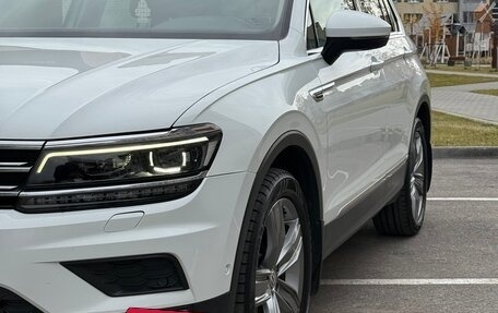 Volkswagen Tiguan II, 2017 год, 2 350 000 рублей, 12 фотография