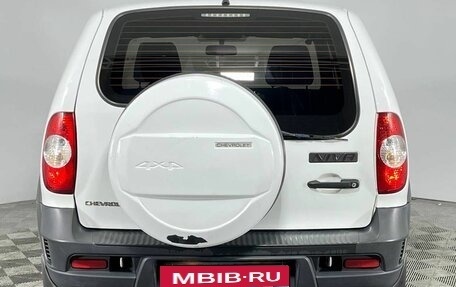 Chevrolet Niva I рестайлинг, 2015 год, 650 000 рублей, 6 фотография