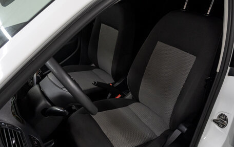 Volkswagen Polo VI (EU Market), 2015 год, 845 000 рублей, 13 фотография