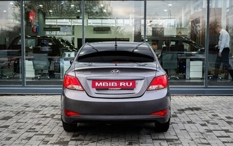 Hyundai Solaris II рестайлинг, 2016 год, 1 100 000 рублей, 4 фотография