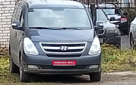 Hyundai Grand Starex Grand Starex I рестайлинг 2, 2015 год, 2 450 000 рублей, 1 фотография