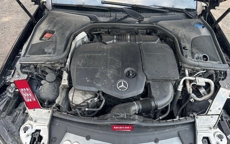 Mercedes-Benz E-Класс, 2019 год, 1 750 000 рублей, 11 фотография