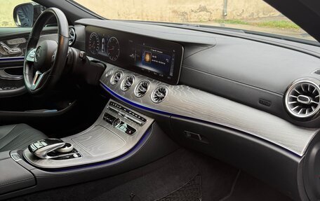 Mercedes-Benz CLS, 2020 год, 6 000 000 рублей, 14 фотография