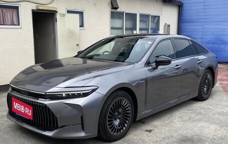 Toyota Crown, 2024 год, 4 947 000 рублей, 3 фотография