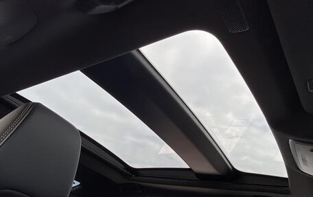 Toyota Crown, 2024 год, 4 947 000 рублей, 16 фотография