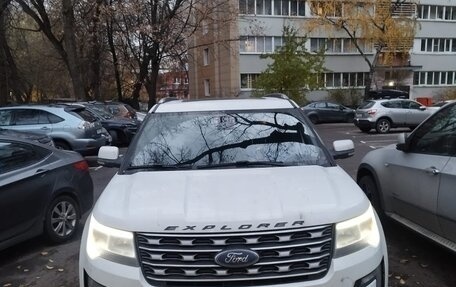 Ford Explorer VI, 2017 год, 3 100 000 рублей, 2 фотография