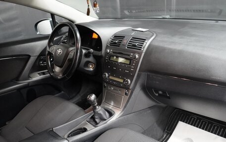 Toyota Avensis III рестайлинг, 2009 год, 1 950 000 рублей, 7 фотография