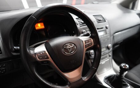 Toyota Avensis III рестайлинг, 2009 год, 1 950 000 рублей, 13 фотография