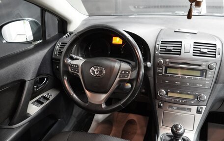 Toyota Avensis III рестайлинг, 2009 год, 1 950 000 рублей, 9 фотография